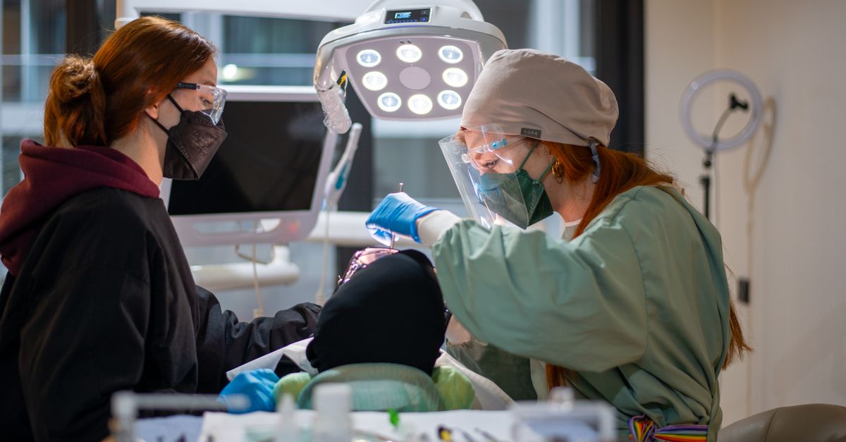 Evaluating the Availability of Entertainment Options for Patients