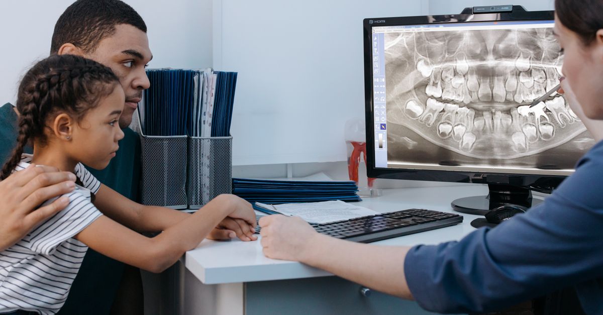 Fostering Healthy Habits Through Family-Oriented Dental Services