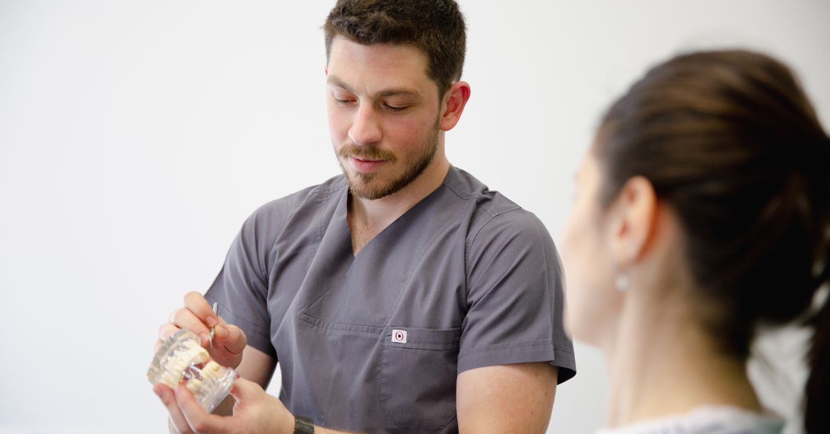 How to Choose Between In-House and Referral Treatments